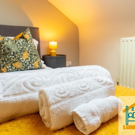 2Br Home In Barrow-In-Furness Sleeps 8 Close To Bae Systems, Hospital, Lakes ภายนอก รูปภาพ